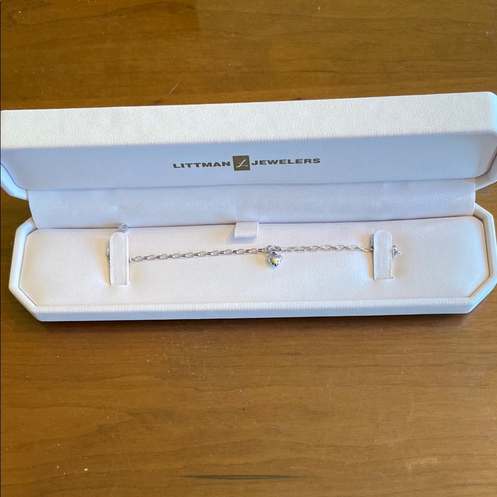 Littman Jewelers Kids' 14K White Italian Gold Heart Bracelet. NWOT